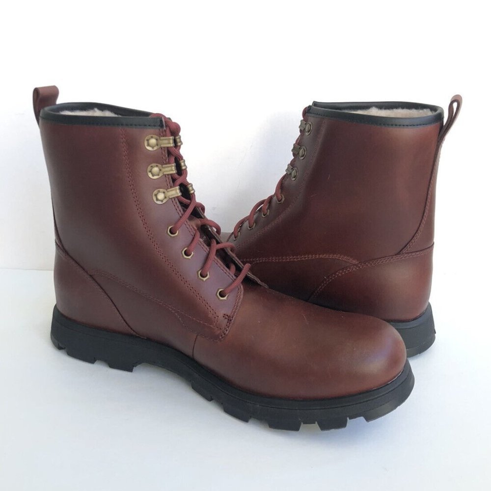 NIB UGG‎ MEN'S WATERPROOF LEATHER SHEARLING LINED ANKLE WORK WINTER BOOTS